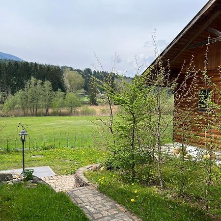 Ferienhaus In Mariahof Bagian luar foto